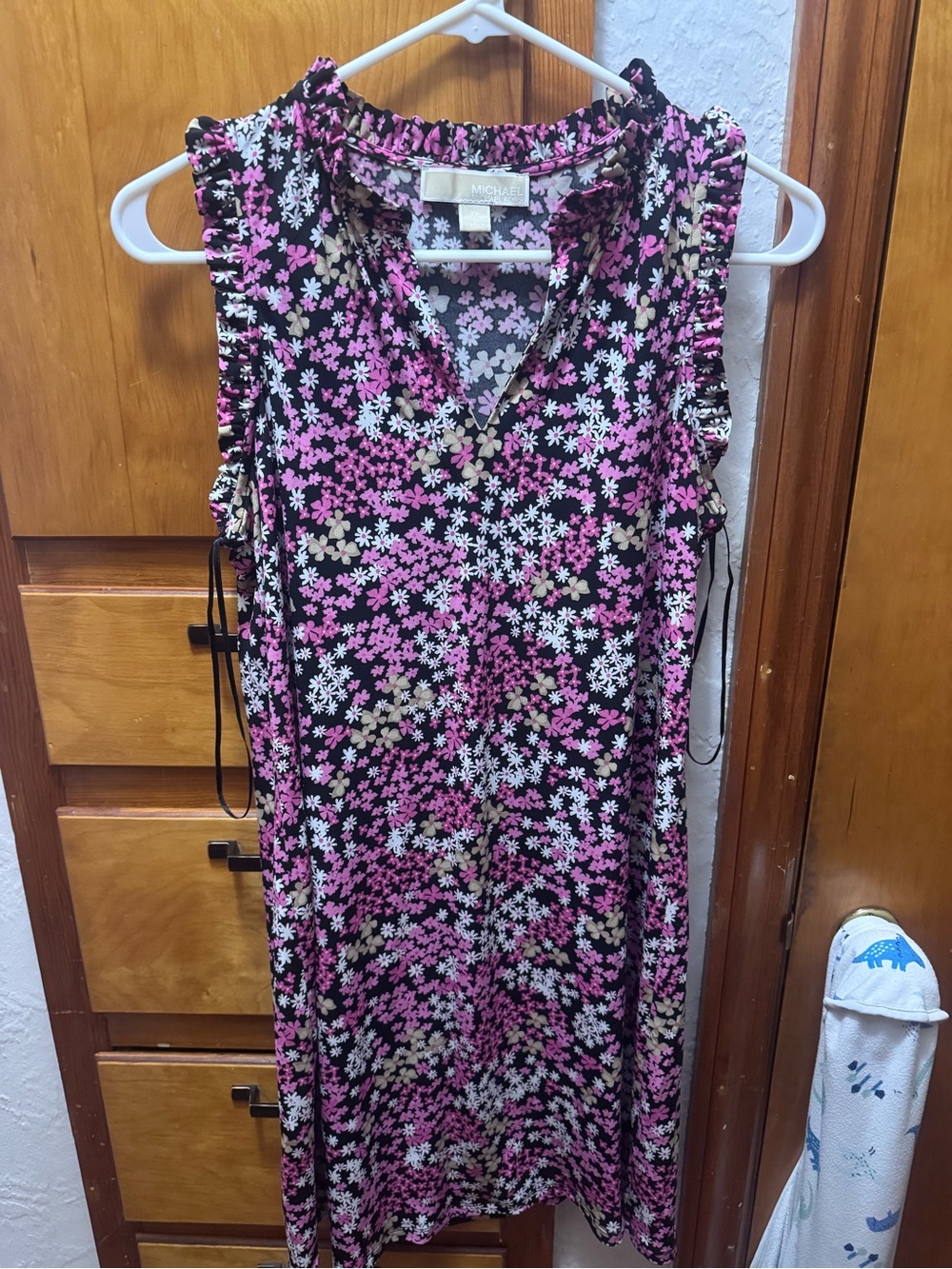 MICHAEL Michael Kors Black Pink Cream Floral V-Neck Dress